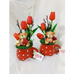 Pettyes bögre gumi tulipánnal mackóval